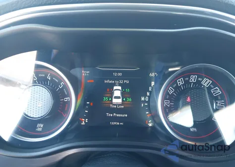 2016 Dodge Challenger Sxt z USA, uszkodzony, nr VIN 2C3CDZAG9GH352621